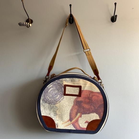 Anthropologie Handbags - Anthropologie Travel Bag
